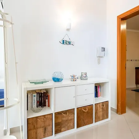 Prázdninový dům Family-friendly With Ac & Patio By Lovelystay