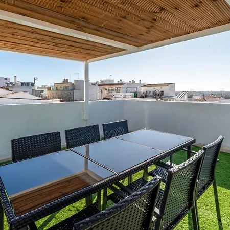 Family-friendly With Ac & Patio By Lovelystay Holiday home Portimao